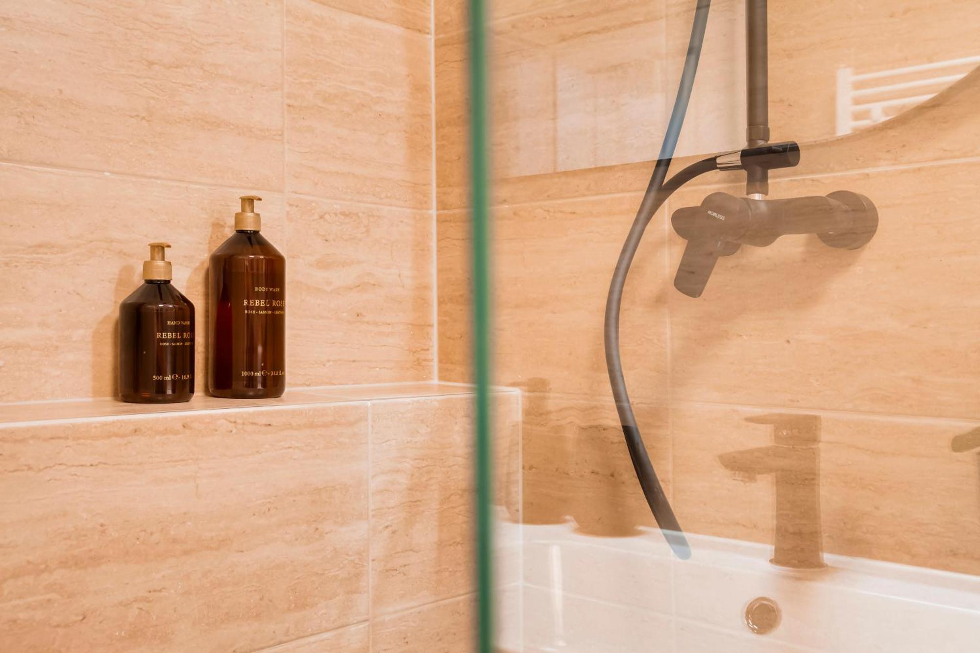 City Center Premium Apartment プラハ エクステリア 写真